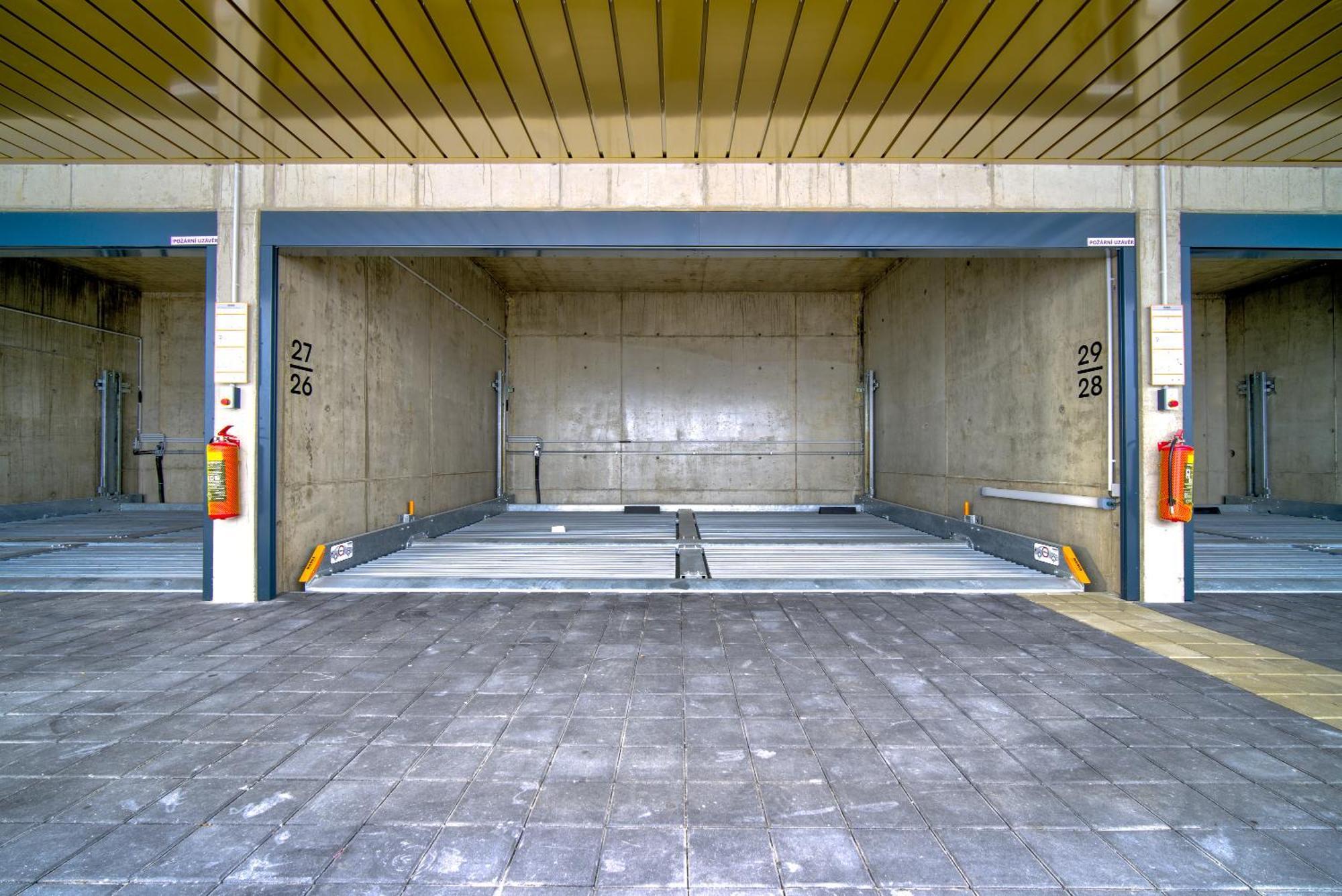 City Relax Apartments With Free Parking, 10 Mins Walk To City Centre Brno Eksteriør billede