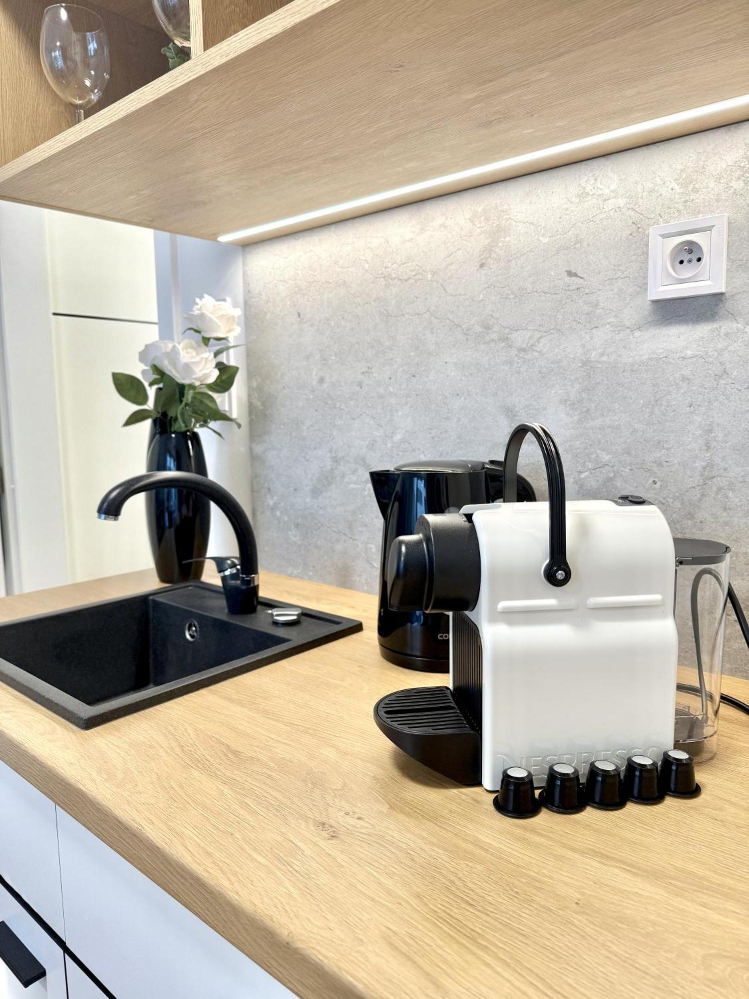 City Relax Apartments With Free Parking, 10 Mins Walk To City Centre Brno Eksteriør billede